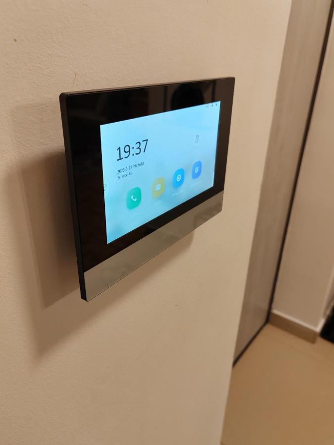 סובוטיקה Krstic_Lux Apartman מראה חיצוני תמונה