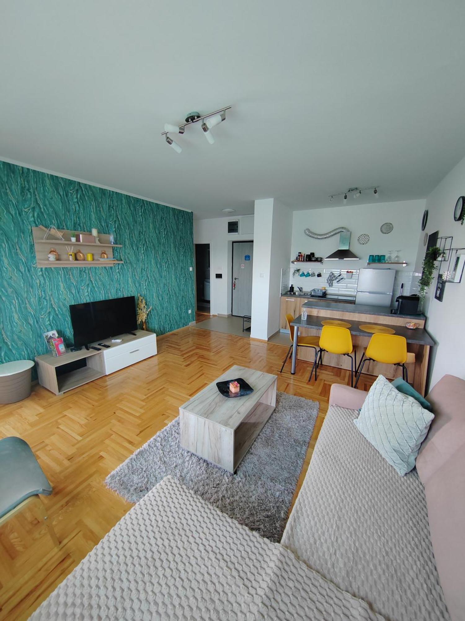 סובוטיקה Krstic_Lux Apartman מראה חיצוני תמונה